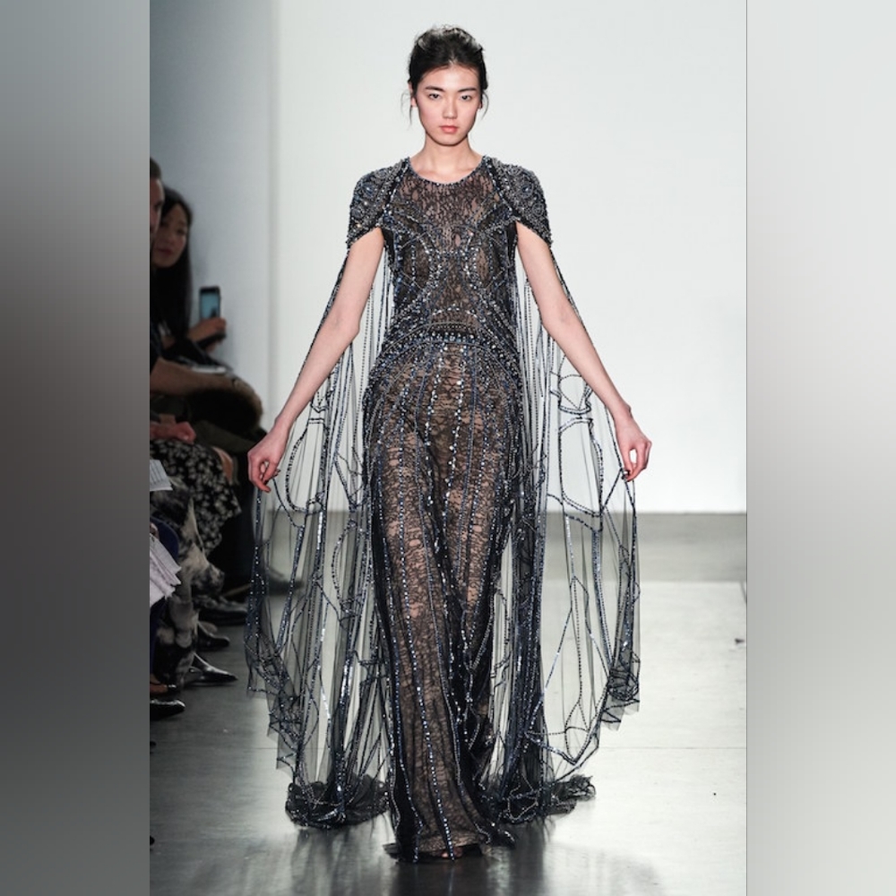 PAMELA ROLAND SEQUINS DRESS WITH CAPE.